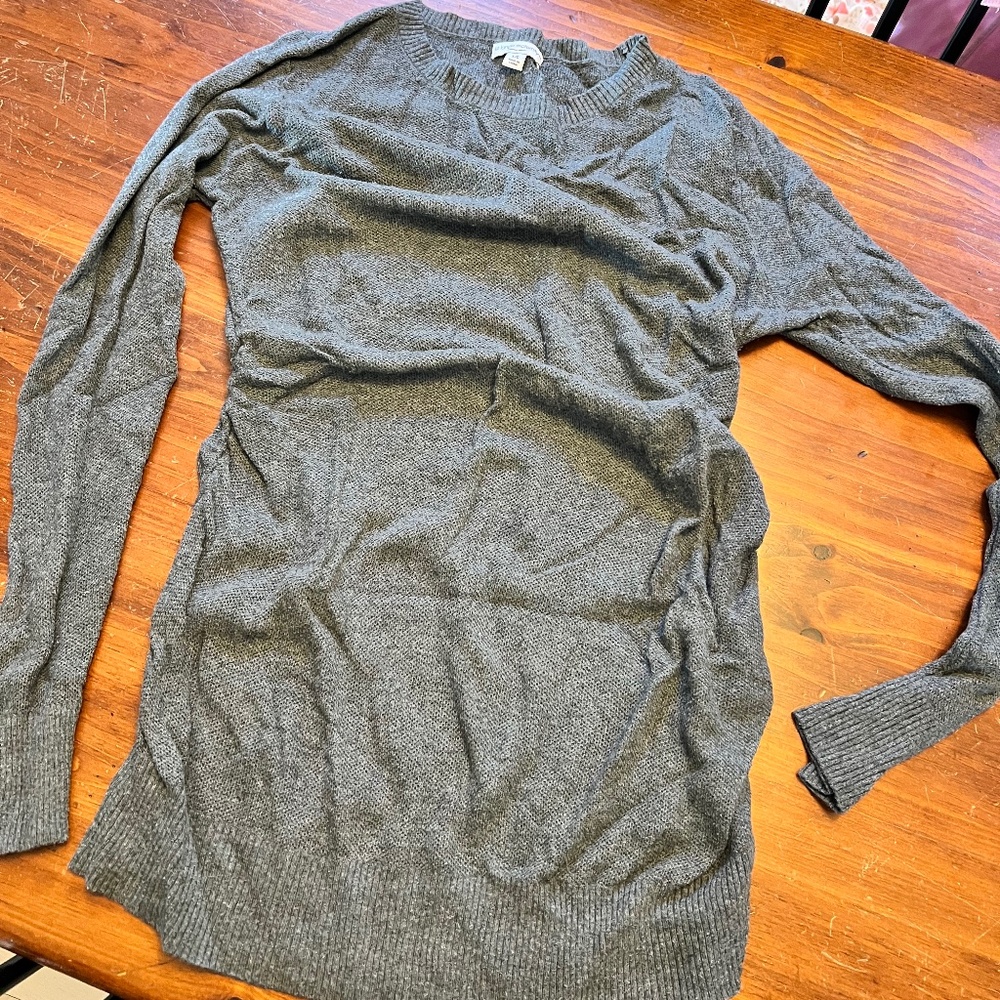 Womens maternity gray sweater